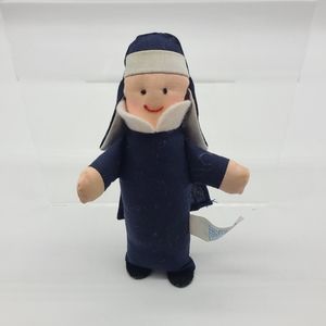 Madeleine 1992 vintage mini Nun doll